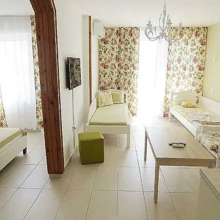 Family Sofi Otel Süzebolu