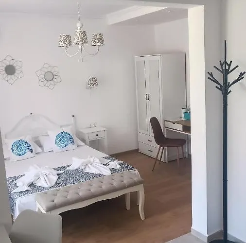 Family Sofi מלון 3*