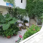 Отель Family Sofi 3*