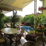 Family Sofi Отель Созополь