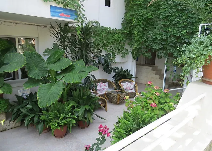 Ξενοδοχείο Family Sofi 3*