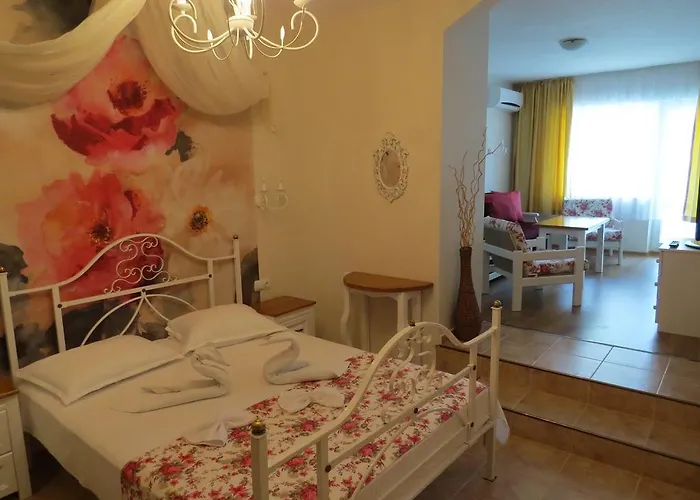 Family Sofi Ξενοδοχείο Σωζόπολη